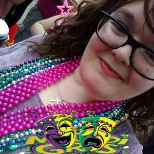 Meet your Posher, Crystal